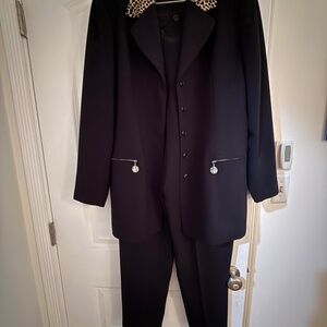 Renlyn of New York vintage pant suit